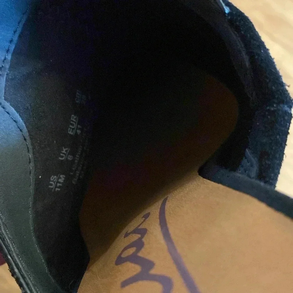 Zodiac women’s size 11 black slide on Leather pointed toe mule - great condition - Picture 6 of 7